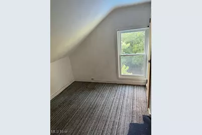 9107 Laisy Avenue, Loveland, OH 44104 - Photo 11