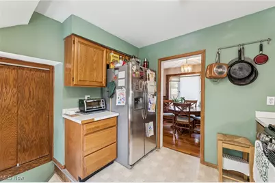 1899 Edwards Drive, Akron, OH 44306 - Photo 7