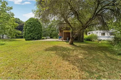 1899 Edwards Drive, Akron, OH 44306 - Photo 39