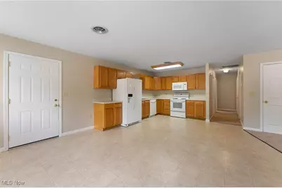 405 Orchard Drive, Leetonia, OH 44431 - Photo 9