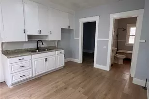 946 E 79th St, Loveland, OH 44103 - Photo 7