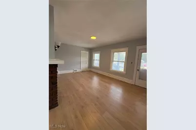 946 E 79th Street #2, Loveland, OH 44103 - Photo 3