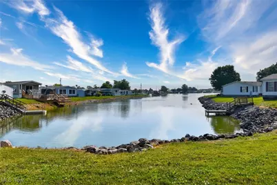 212 Gull Drive, Elyria, OH 44035 - Photo 33