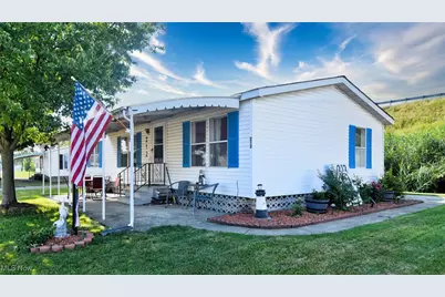 212 Gull Drive, Elyria, OH 44035 - Photo 1