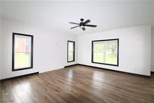 147 N Main St, Creston, OH 44217 - Photo 11