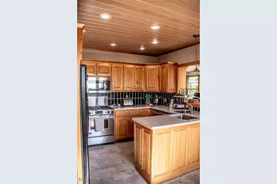 10084 Cadiz Road, Cambridge, OH 43725 - Photo 19