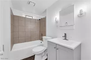 18715 Mohawk Ave, Loveland, OH 44119 - Photo 25