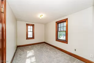 571 Crestview Ave, Akron, OH 44320 - Photo 15