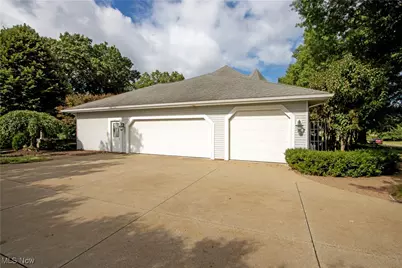 596 Meadow Lane, Wooster, OH 44691 - Photo 5