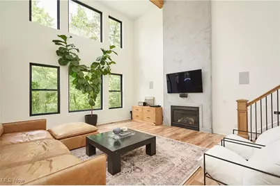 7754 Bainbridge Road, Chagrin Falls, OH 44023 - Photo 13