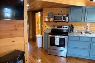 5919 Lake Rd W, Ashtabula, OH 44004 - Photo 11