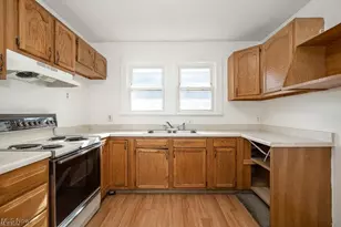 1258 Lily St, Akron, OH 44301 - Photo 13