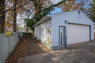 1258 Lily St, Akron, OH 44301 - Photo 25