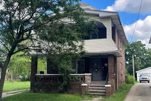 13207 Crennell Ave, Loveland, OH 44105 - Photo 3