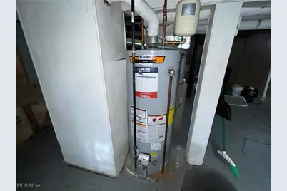 16016 S Lotus Drive, Loveland, OH 44128 - Photo 21