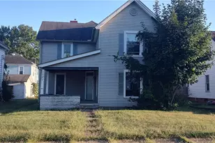 1027 Orchard St, Coshocton, OH 43812 - Photo 1