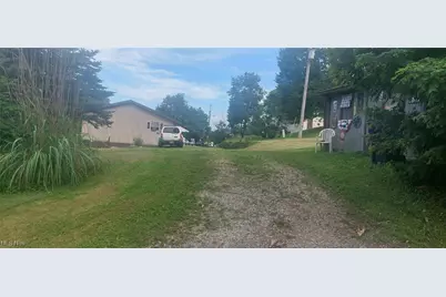 7 Montenery Road, Rayland, OH 43943 - Photo 3