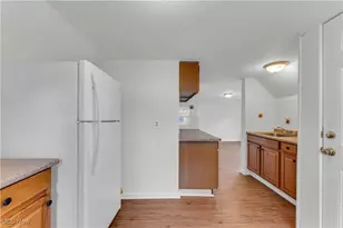 3571 W 69th St, Loveland, OH 44102 - Photo 7