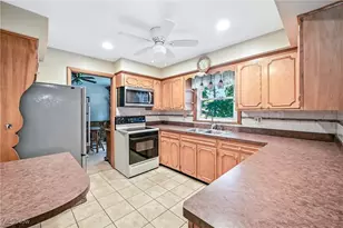 25 Lakeshore Dr, Struthers, OH 44471 - Photo 25