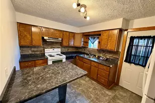 4254 Harrison St, Bellaire, OH 43906 - Photo 5