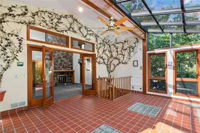 2317 Raintree Street NE, Canton, OH 44705 - Photo 11