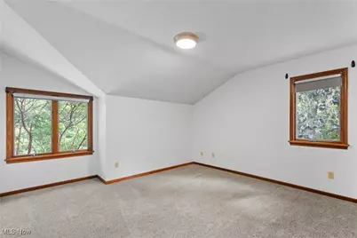 2317 Raintree Street NE, Canton, OH 44705 - Photo 27