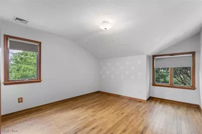 2317 Raintree Street NE, Canton, OH 44705 - Photo 25