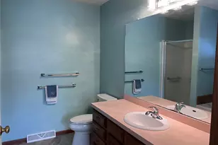 121 Oakley Green Dr, Elyria, OH 44035 - Photo 21