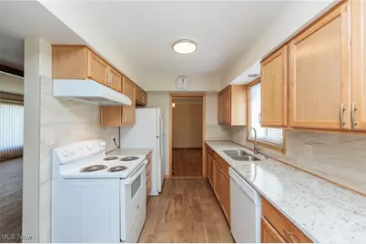 2207 Campus Road, Beachwood, OH 44122 - Photo 17