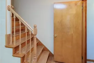 2207 Campus Rd, Beachwood, OH 44122 - Photo 3