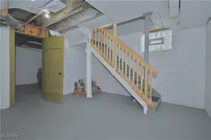 30 Pinehurst Ave, Youngstown, OH 44512 - Photo 25