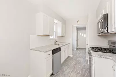 1590 Dennis Drive, Wickliffe, OH 44092 - Photo 9