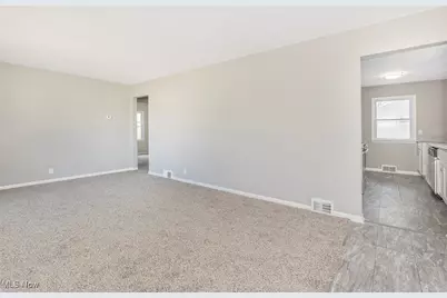 1590 Dennis Drive, Wickliffe, OH 44092 - Photo 15