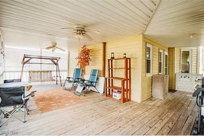 209 Elm Street, Belpre, OH 45714 - Photo 35