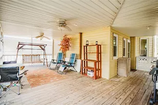 209 Elm St, Belpre, OH 45714 - Photo 35