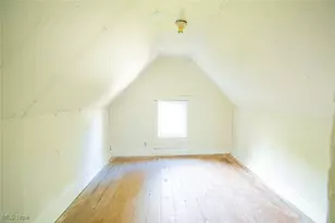 209 Elm St, Belpre, OH 45714 - Photo 33