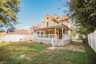 209 Elm St, Belpre, OH 45714 - Photo 43