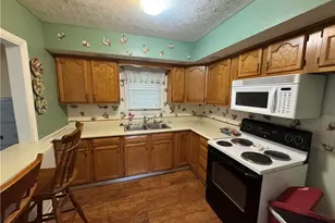 316 Dorer Ave, Bellaire, OH 43906 - Photo 17