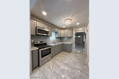 2613 Oakdale Avenue, Lorain, OH 44055 - Photo 5