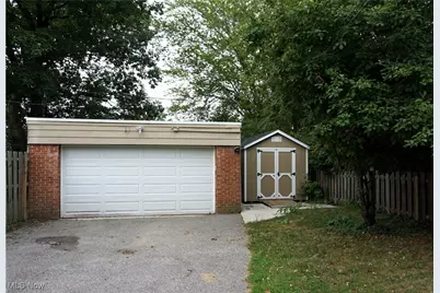 3710 Strandhill Road, Huber Heights, OH 44122 - Photo 21