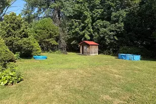 815 S Nearing Cir, Geneva, OH 44041 - Photo 5