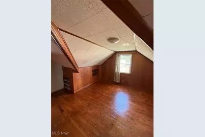 30243 Truman Ave, Wickliffe, OH 44092 - Photo 11