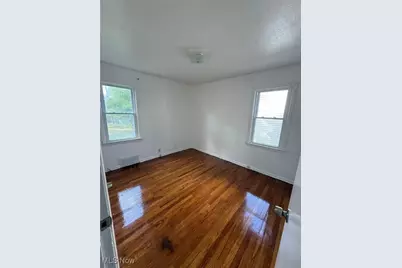 30243 Truman Ave, Wickliffe, OH 44092 - Photo 7