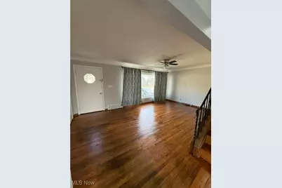 30243 Truman Ave, Wickliffe, OH 44092 - Photo 5