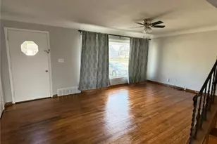 30243 Truman Ave, Wickliffe, OH 44092 - Photo 5