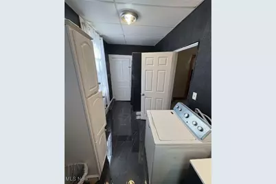 1137 Roosevelt Avenue, Zanesville, OH 43701 - Photo 17