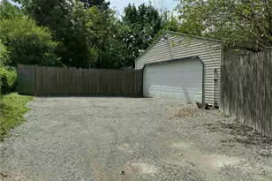 675 E 8th St, Salem, OH 44460 - Photo 15