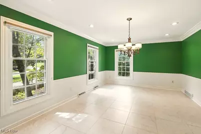 3721 Sanctuary Drive, Bath, OH 44333 - Photo 15