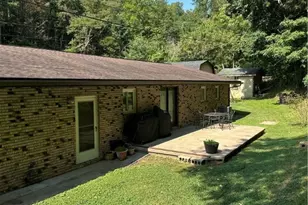 52736 Fisher Hill Rd, Clarington, OH 43915 - Photo 9