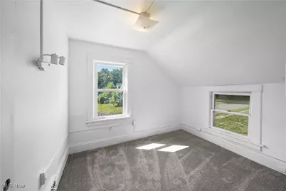 148 Saint Louis Avenue, Youngstown, OH 44507 - Photo 9